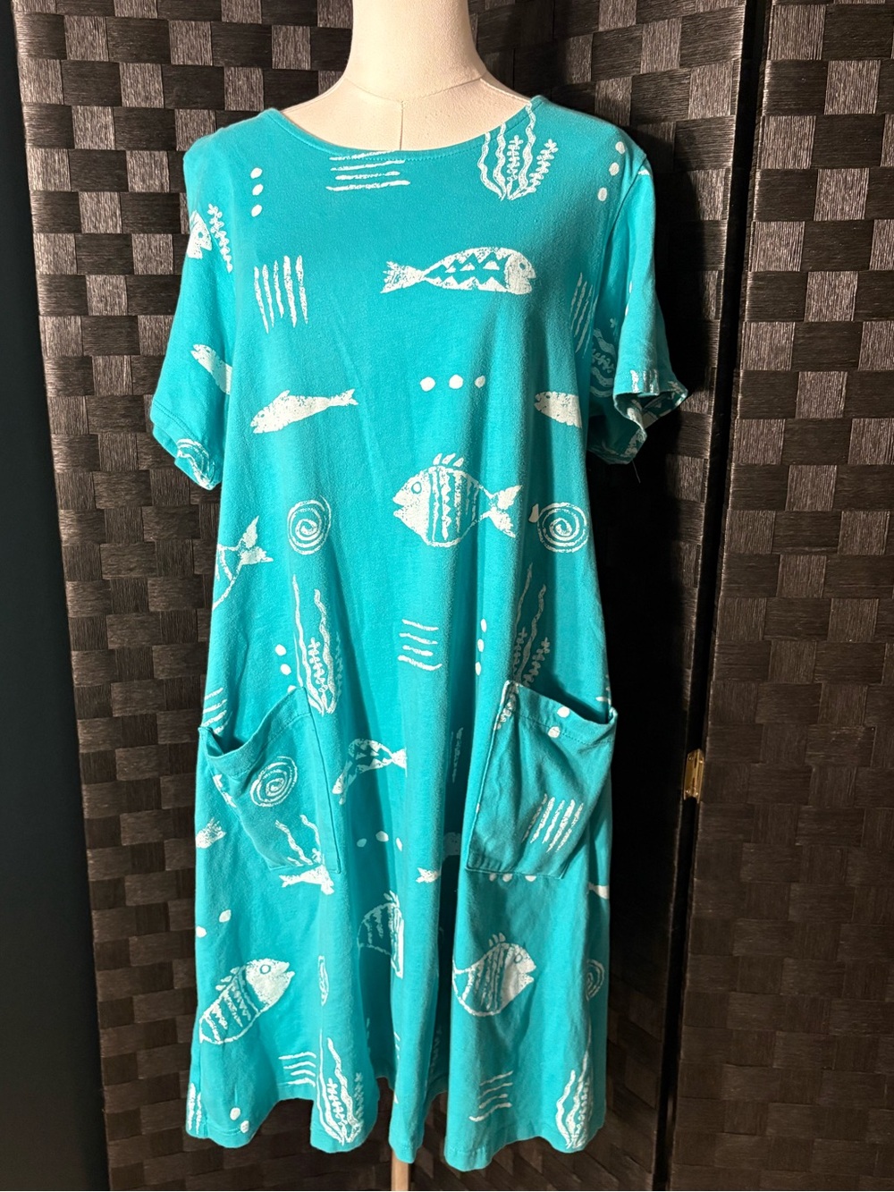 Cactus Turquoise Fish-Print Cotton Short Sleeve Pocketed Shift Dress nautical